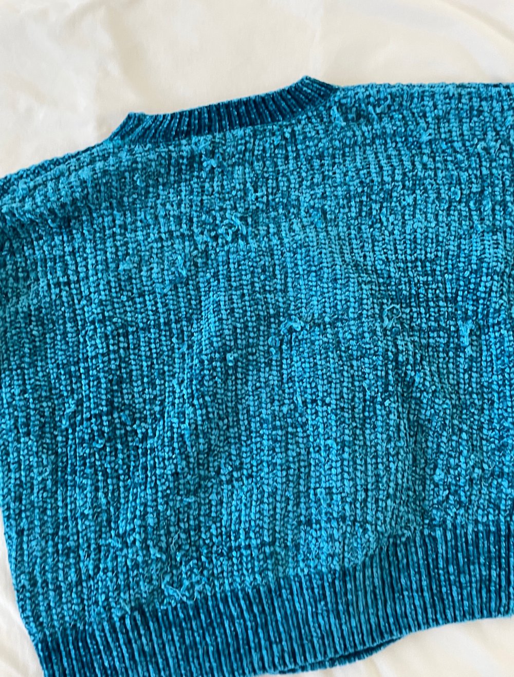 Türkiser kuschliger Strickpulli