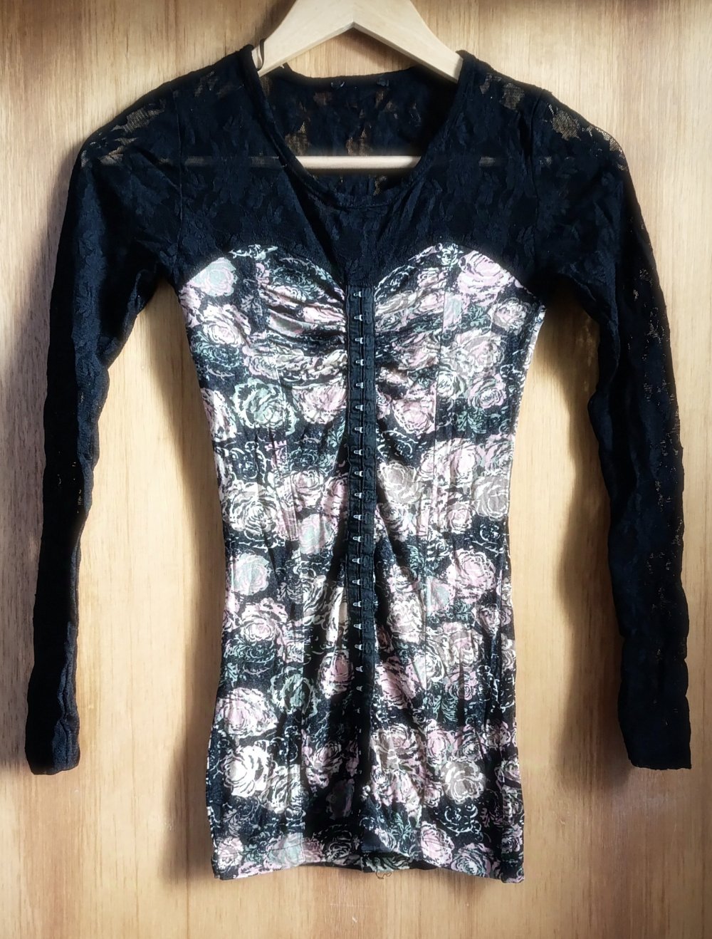 EMP/ Gothic/ Meraluna/ Spitze/ Bluse