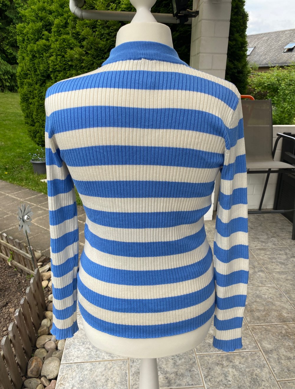 Ringelpulli, 42