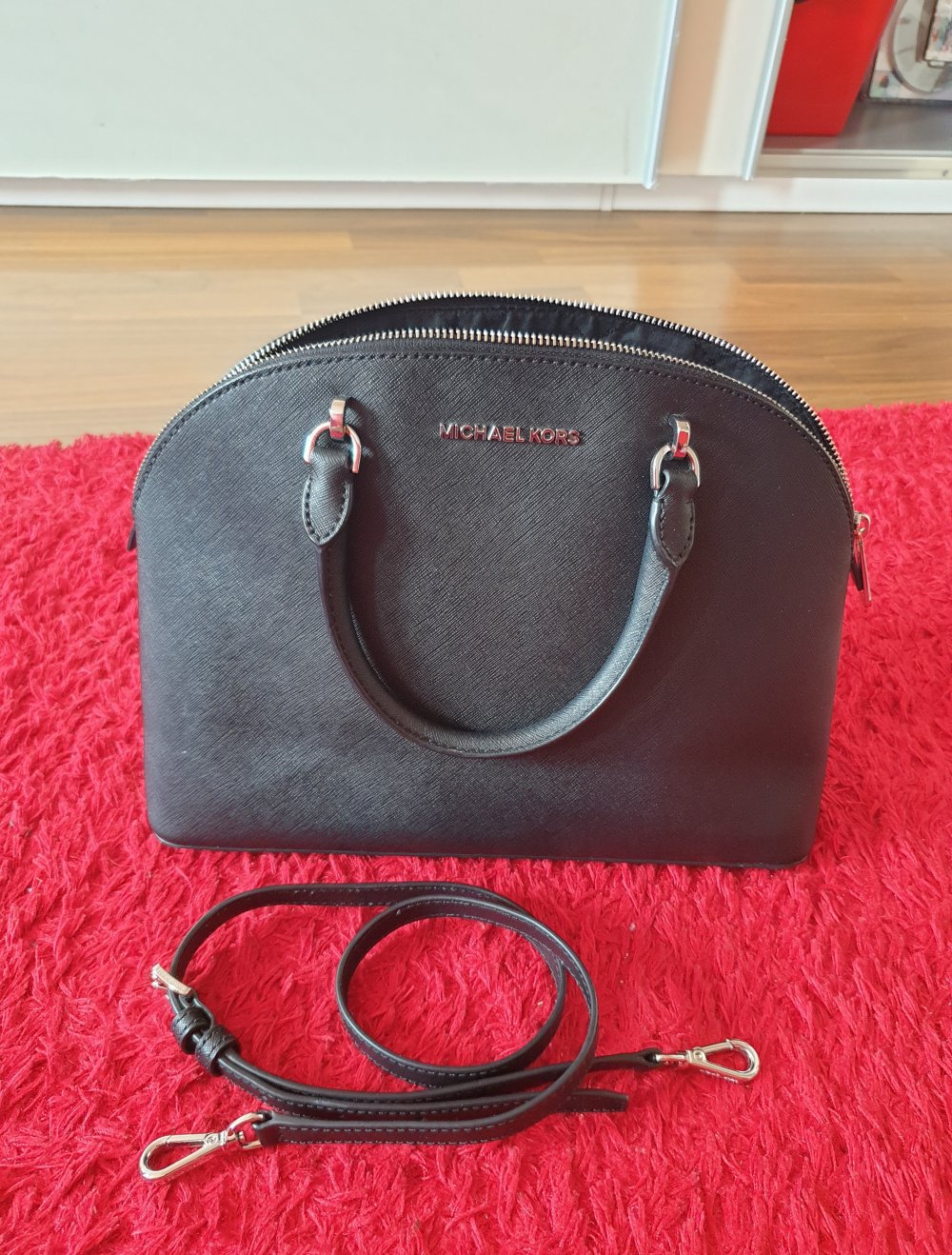 Michael Kors Handtasche schwarz NEU