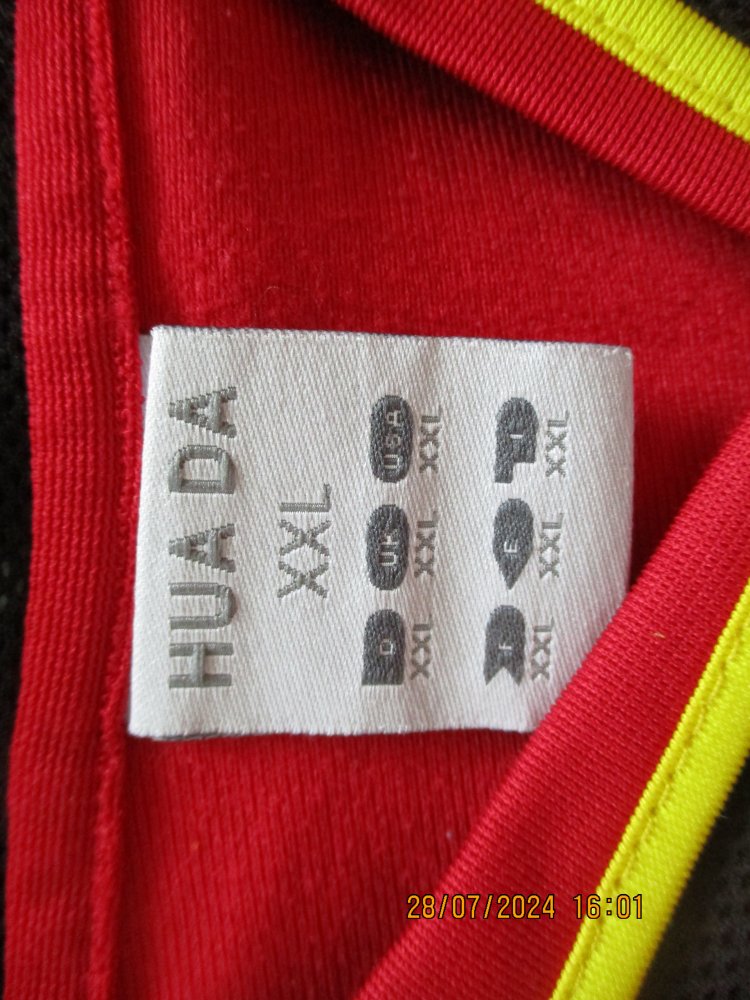 rotes Deutschland-Trikot XXL