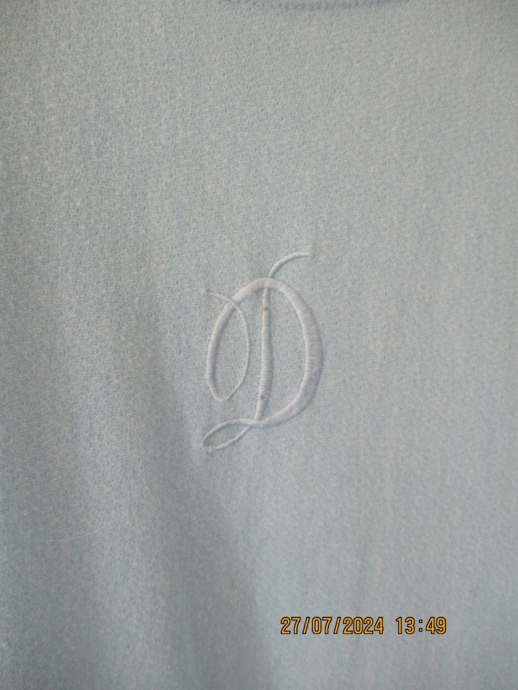 hellblaues Viskose-Shirt Größe 44