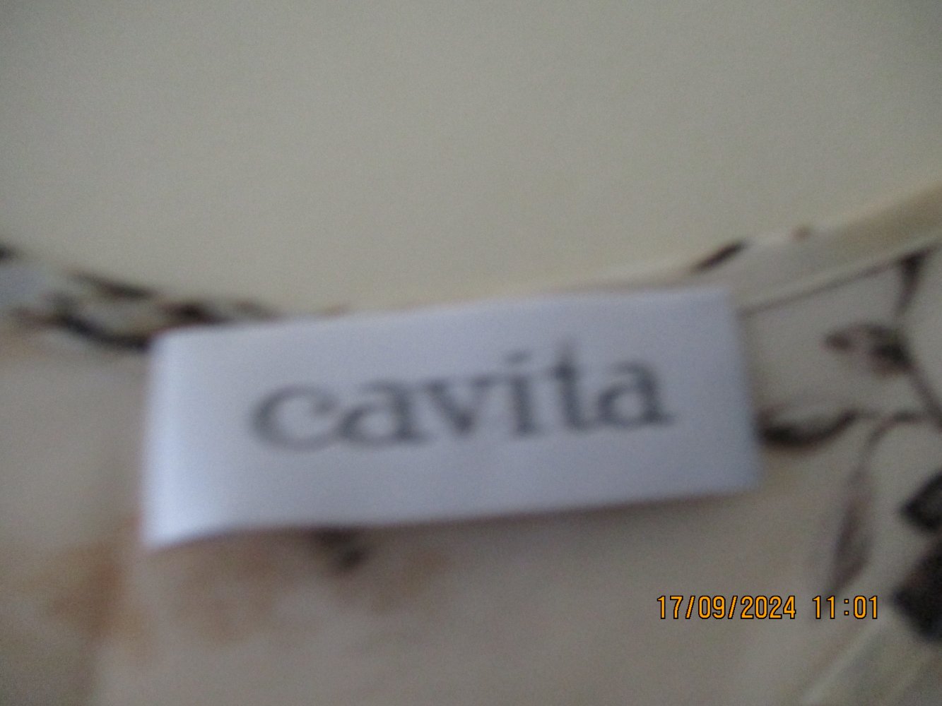 Blümchen-Top von Cavita Größe 50