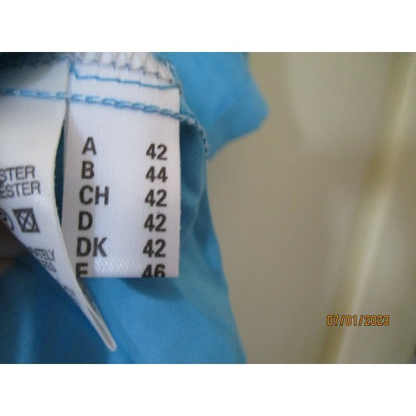 Bluse Größe 42