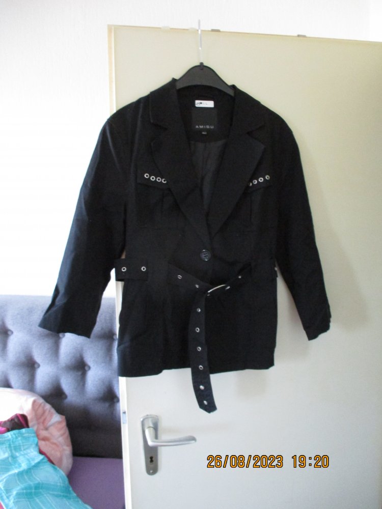 Jacke von Amisu