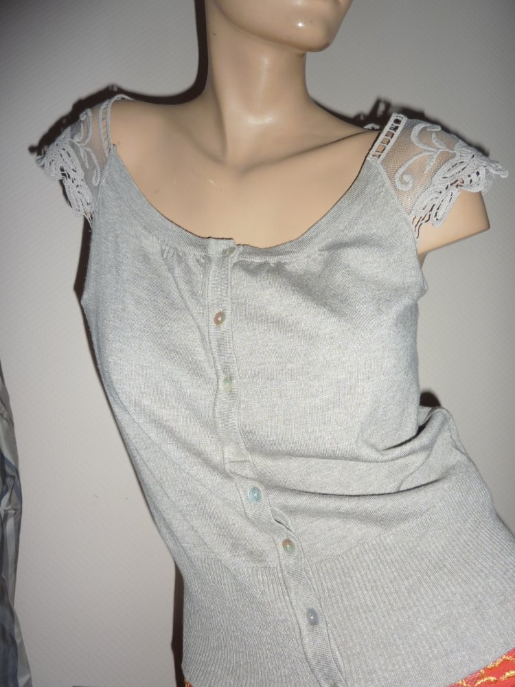 Damen Pullunder M 38 40 Feinstrick beige Cardigan Strickjacke Pulli Pullover