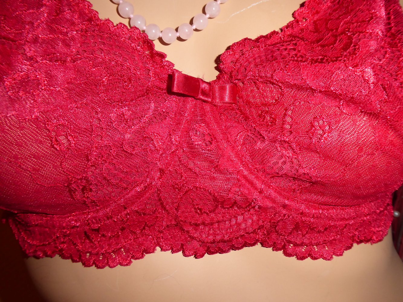 BH NEU rot 85 D Gina Benotti mit Spitze breite bequeme Träger