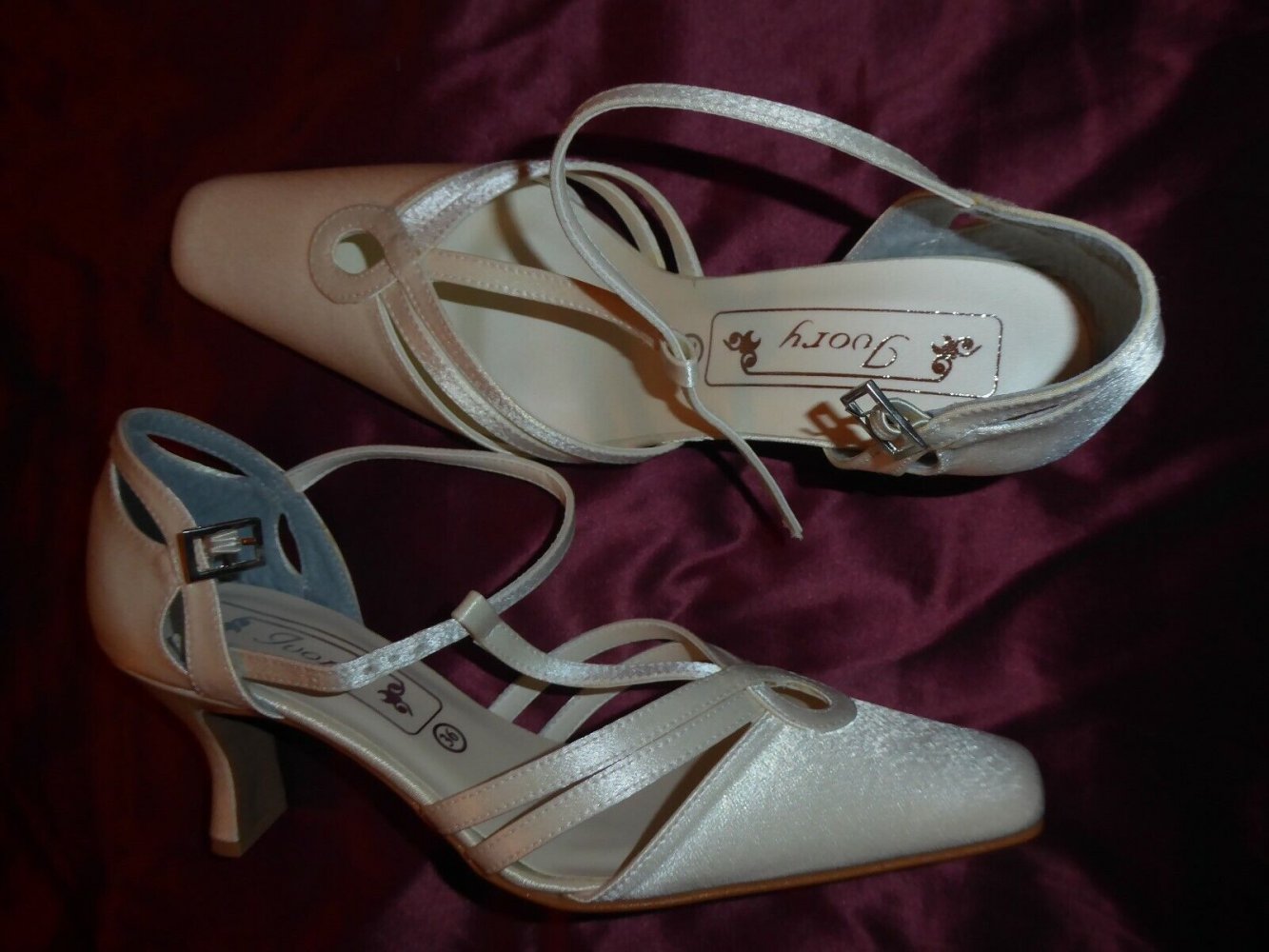 Damen Brautschuhe NEU creme Gr. 41 Hochzeitsschuhe IVORY Dalia Schuhe