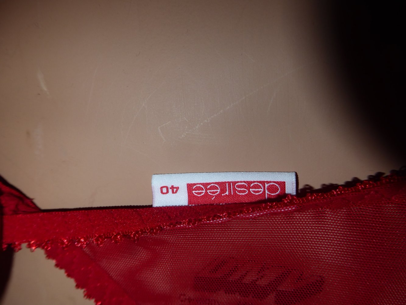 Sexy String Tanga 40 M rot schöne Spitze DESIREE neuwertig