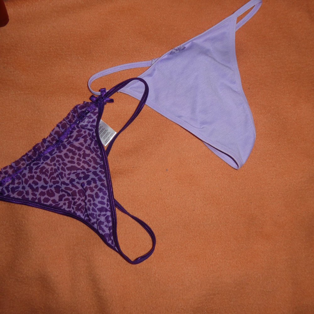Damen String Tanga Gr. L 42 lila flieder neuwertig 