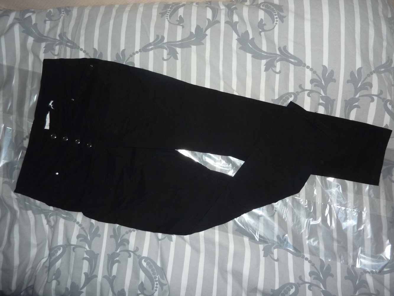 Damen Hose NEU 42 schwarz Crash Stoff Baumwolle Nizza keine Jeans