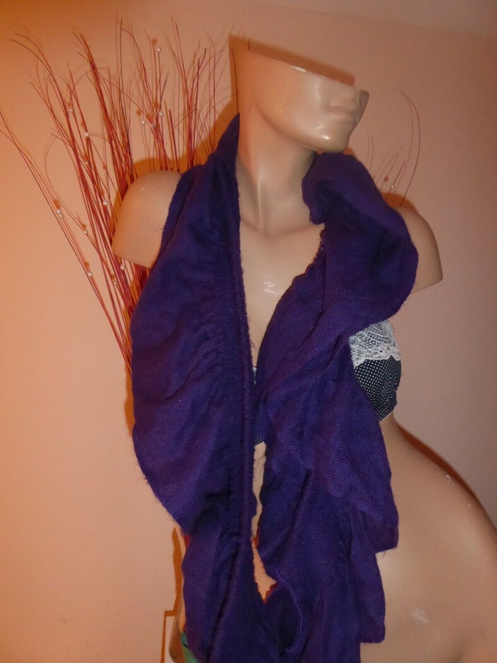 Damen SChal gerafft Stola Tuch Winterschal stretchig lila wie NEU 130 x 40 cm