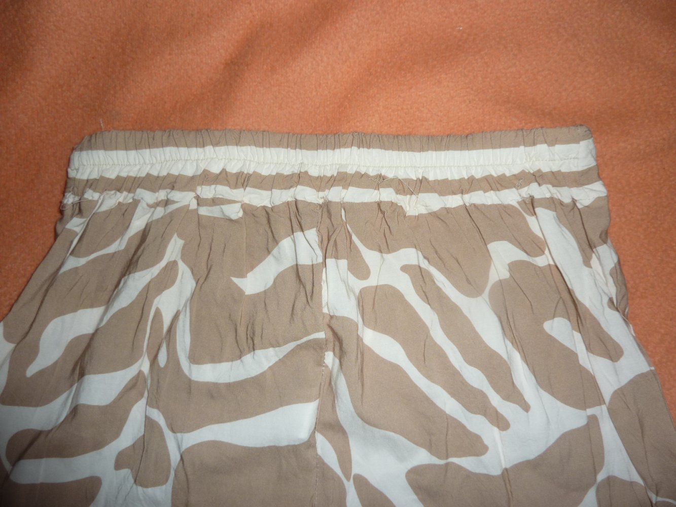 Damen Hose NEU M 40 beige creme Viskose weites Bein Marlene Culotte Schlupfhose 