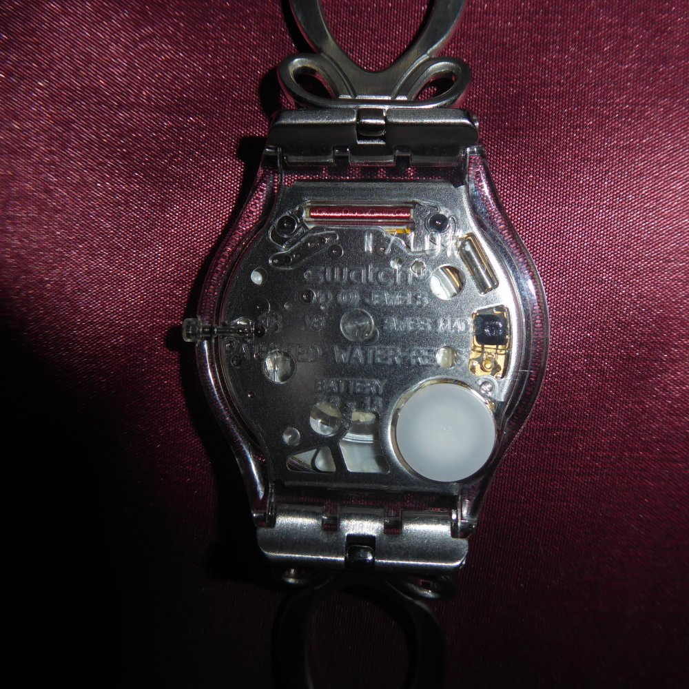 Damen Swatch Uhr Damenuhr filigran flach silber Armbanduhr