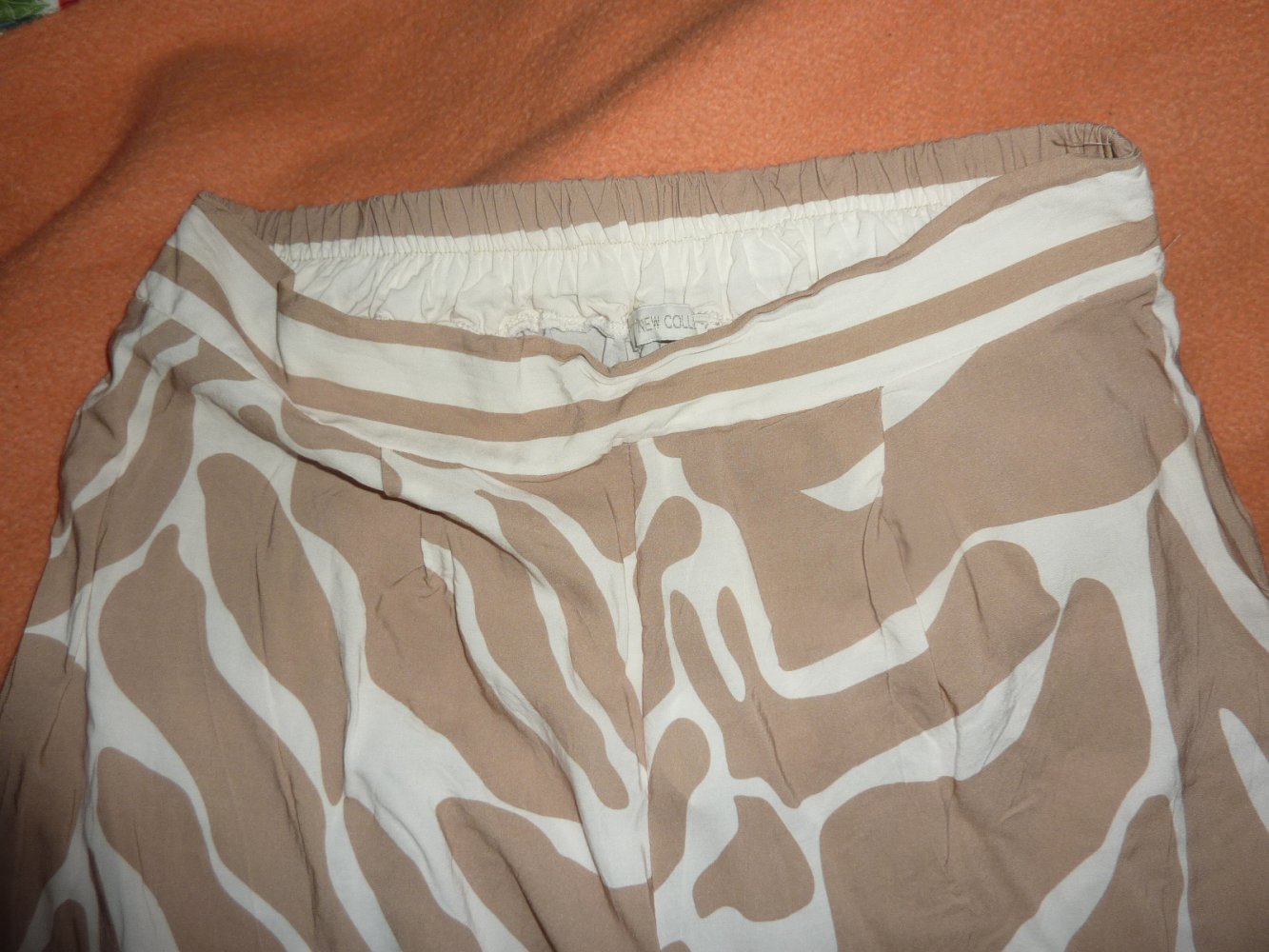 Damen Hose NEU M 40 beige creme Viskose weites Bein Marlene Culotte Schlupfhose 