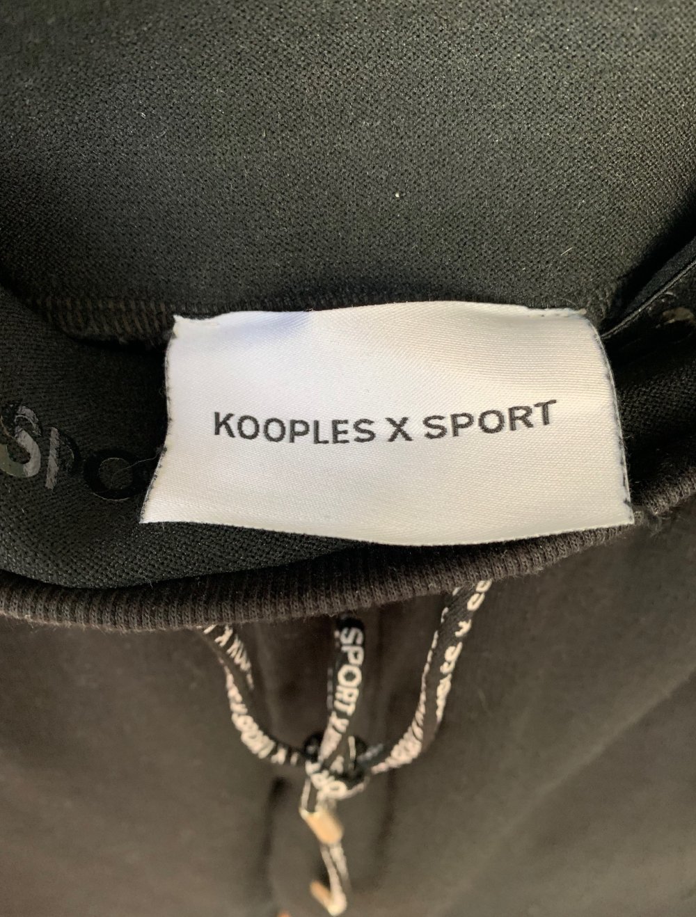 Sport set in schwarz