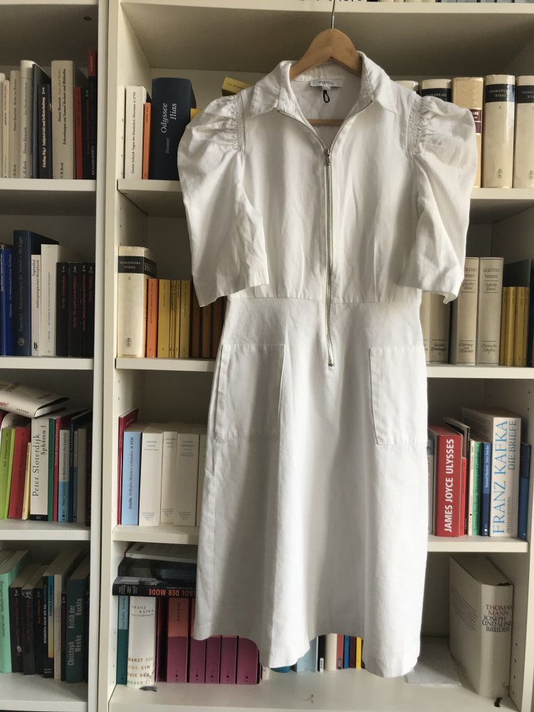 Sommerkleid aus Baumwolle 
