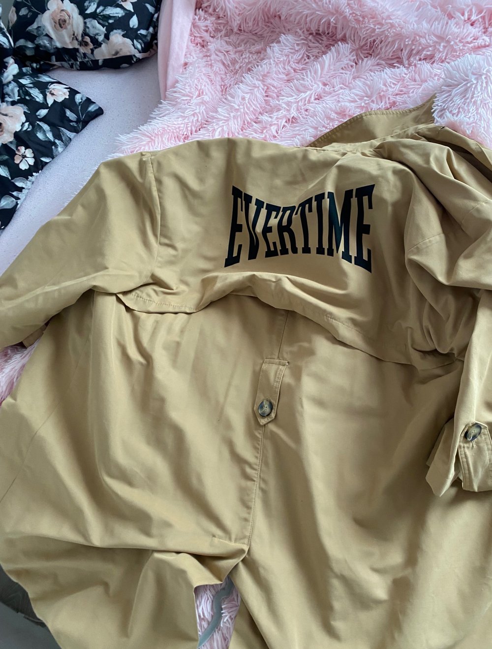 Trenchcoat