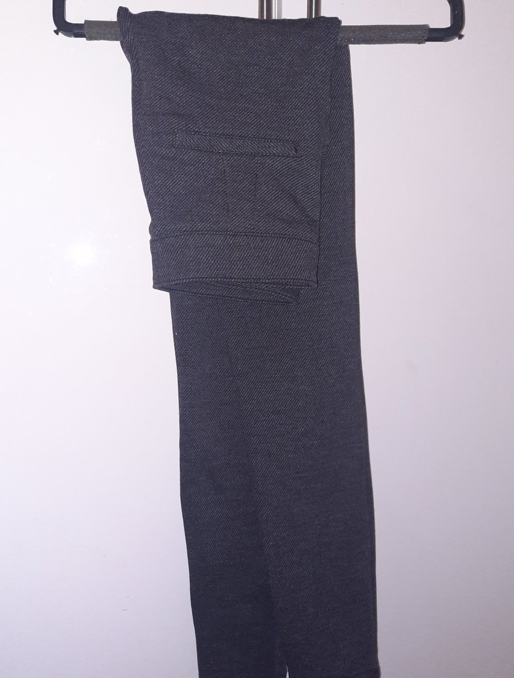 grau schwarze Berschka Jeggings