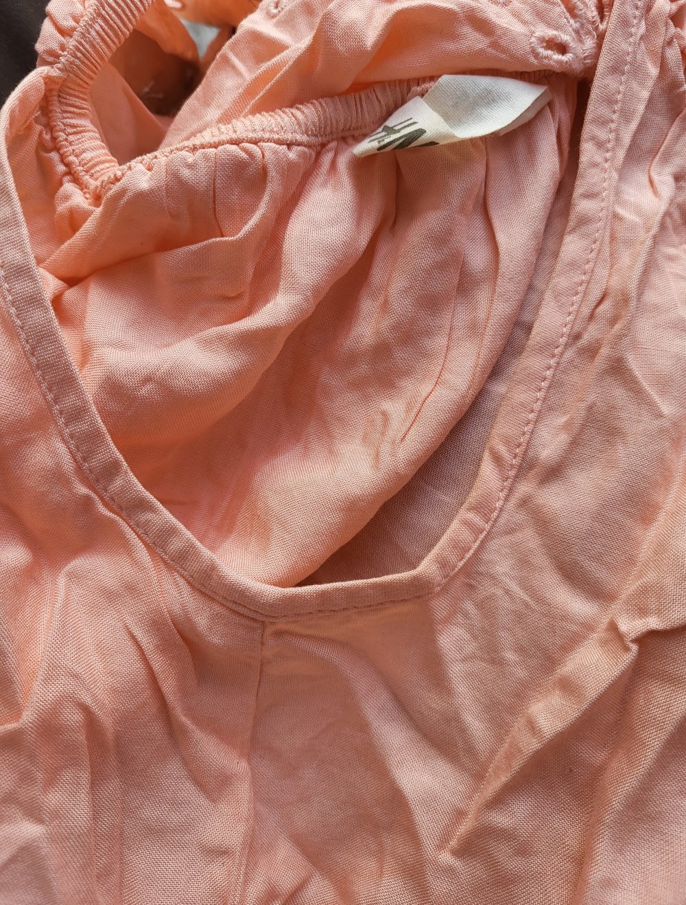 Rosa H&M Offshoulder Shirt