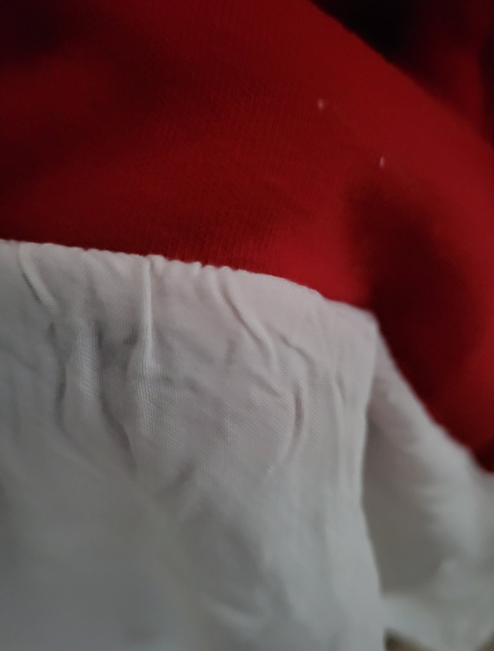 dunkelroter H&M Pullover