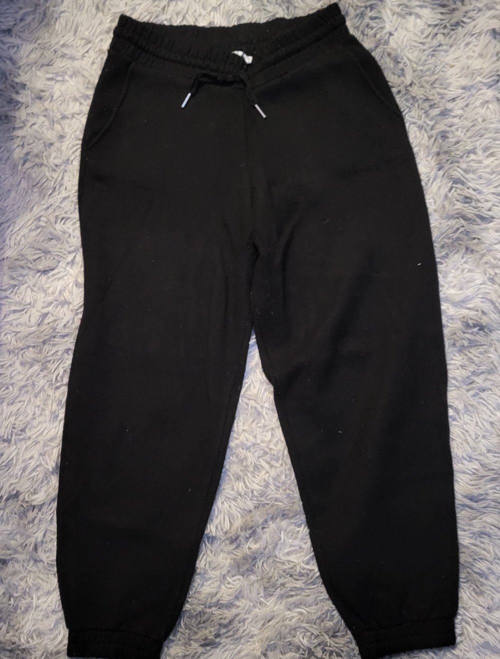 Schwarze Jogginghose