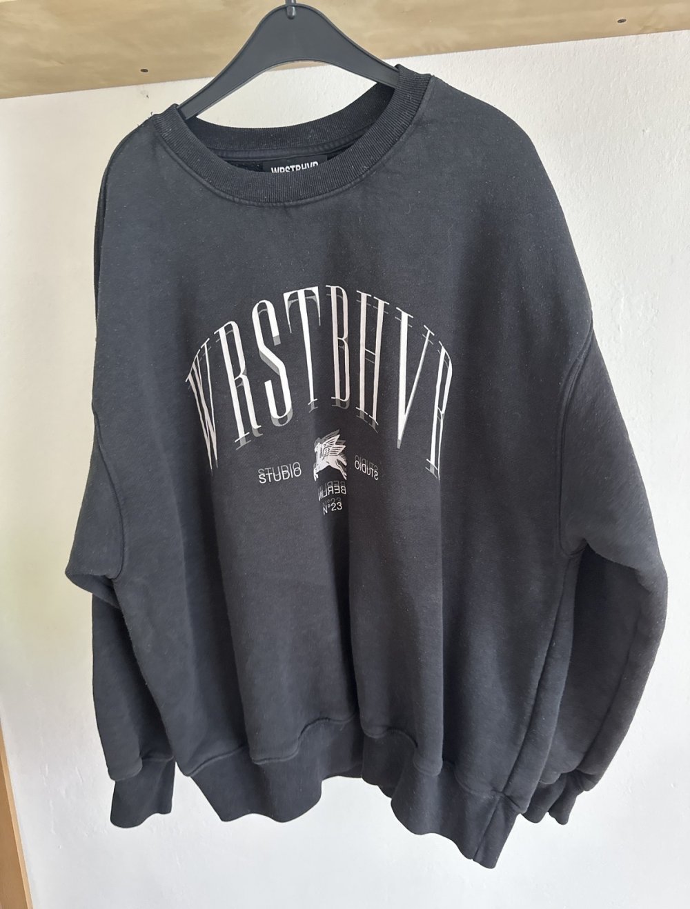 WRSTBHVR Hoddie