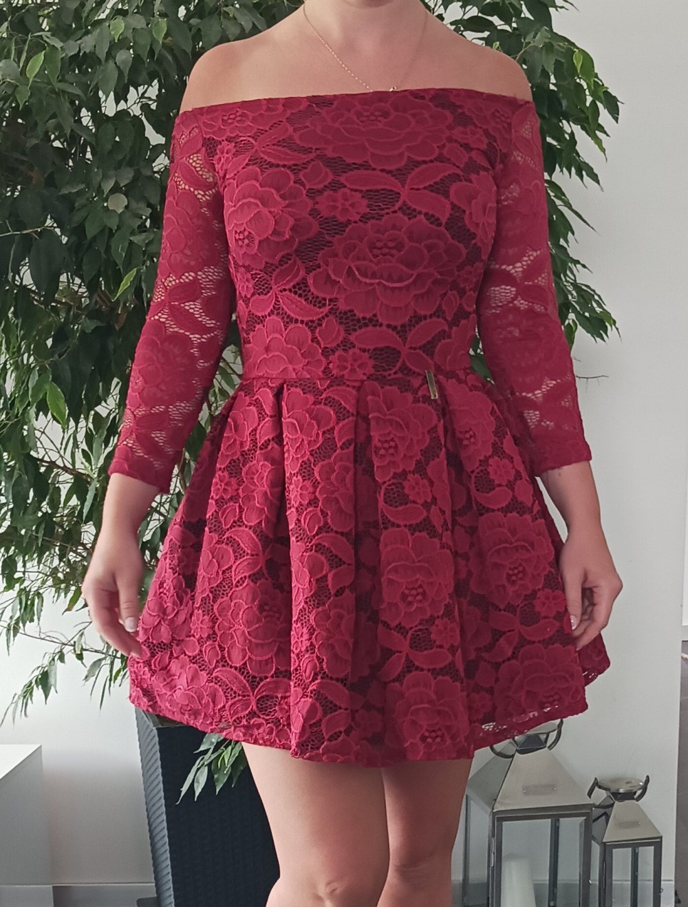 Burgundrot Kleid