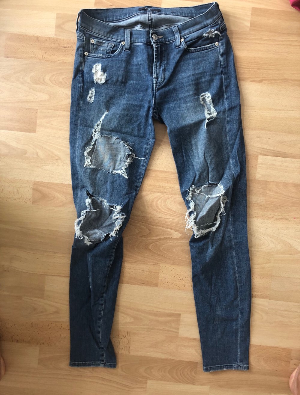 7 for all Mankind Skinny destroyed Jeans 28 er Weite