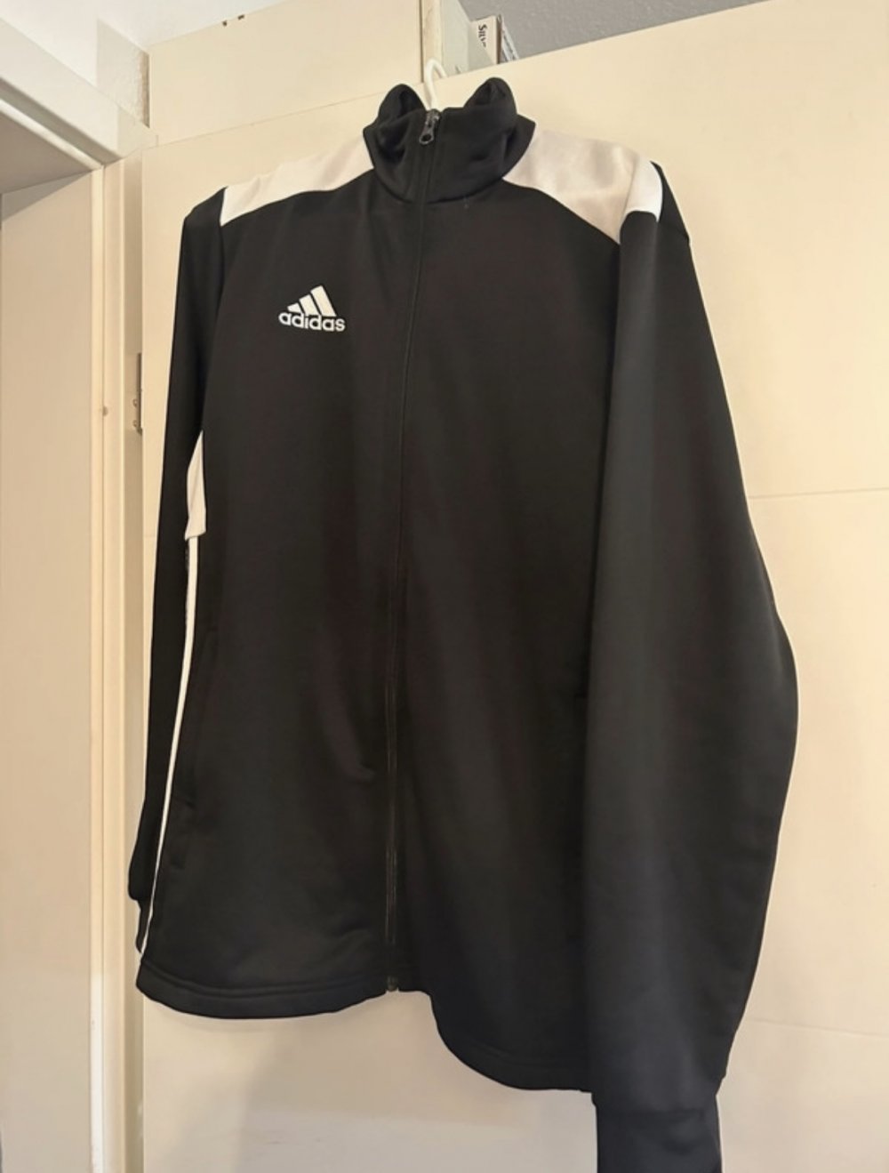 Adidas Strickjacke