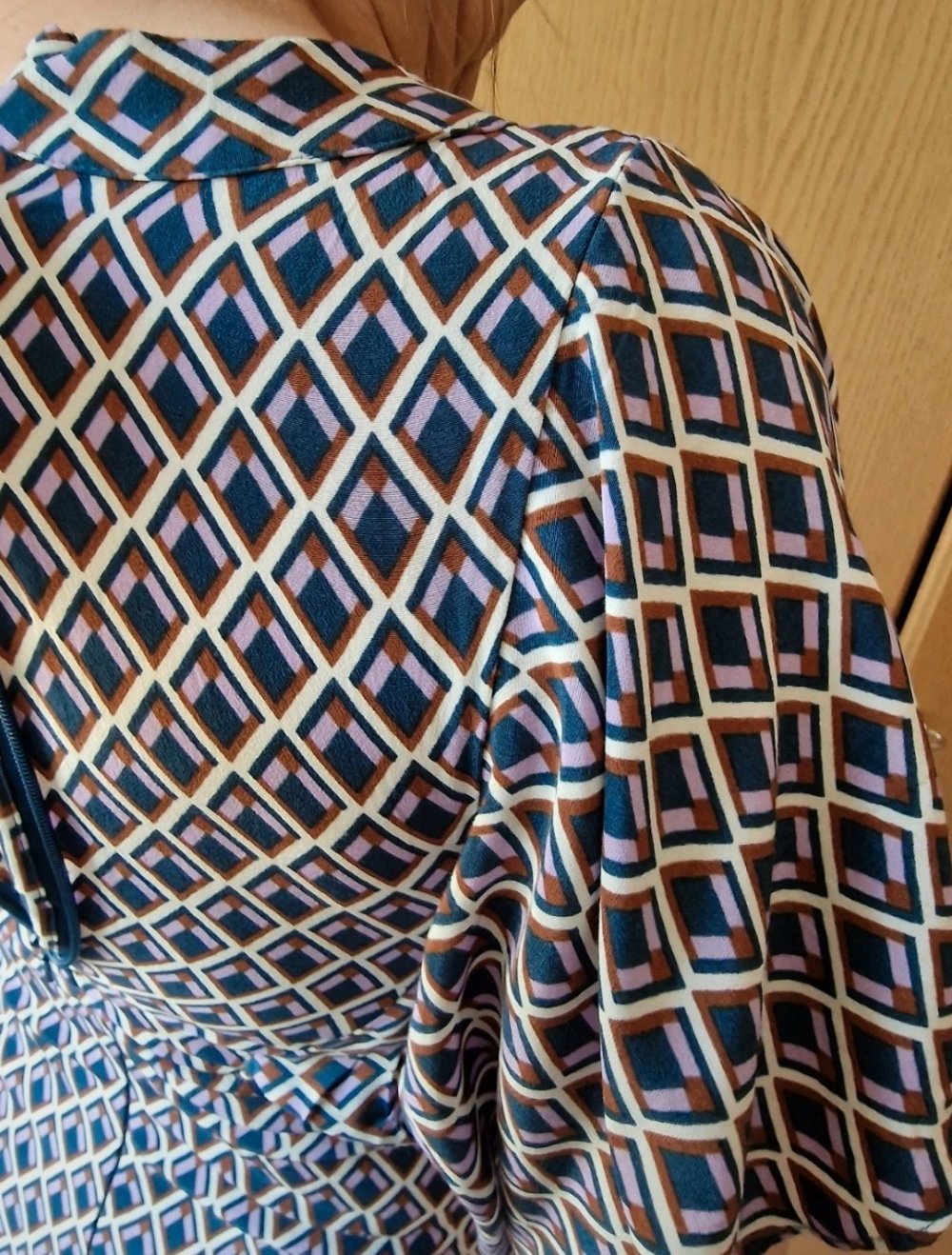 Midikleid mit Mustern