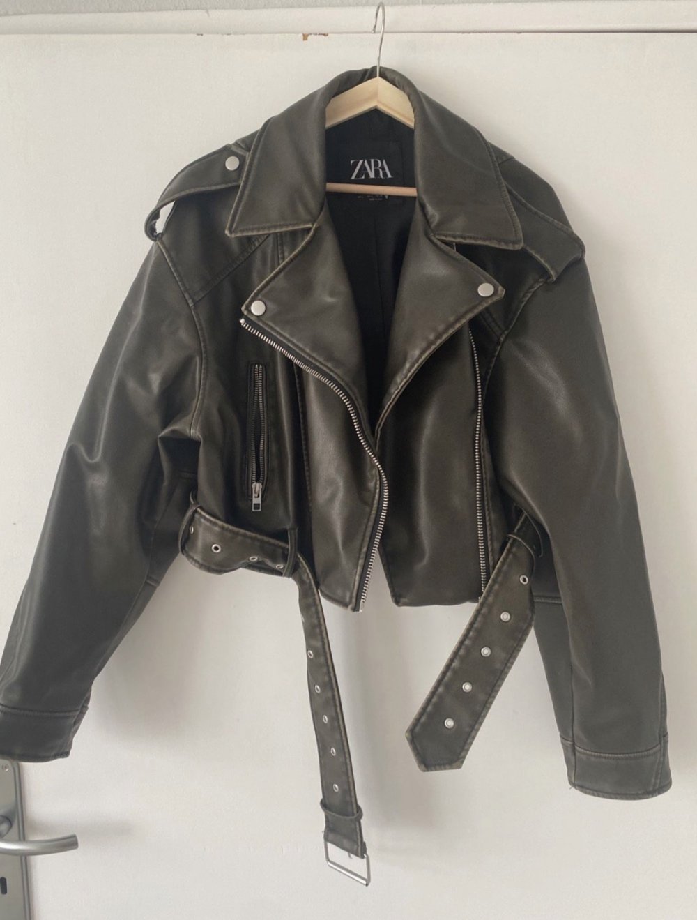 Zara Lederjacke neu S