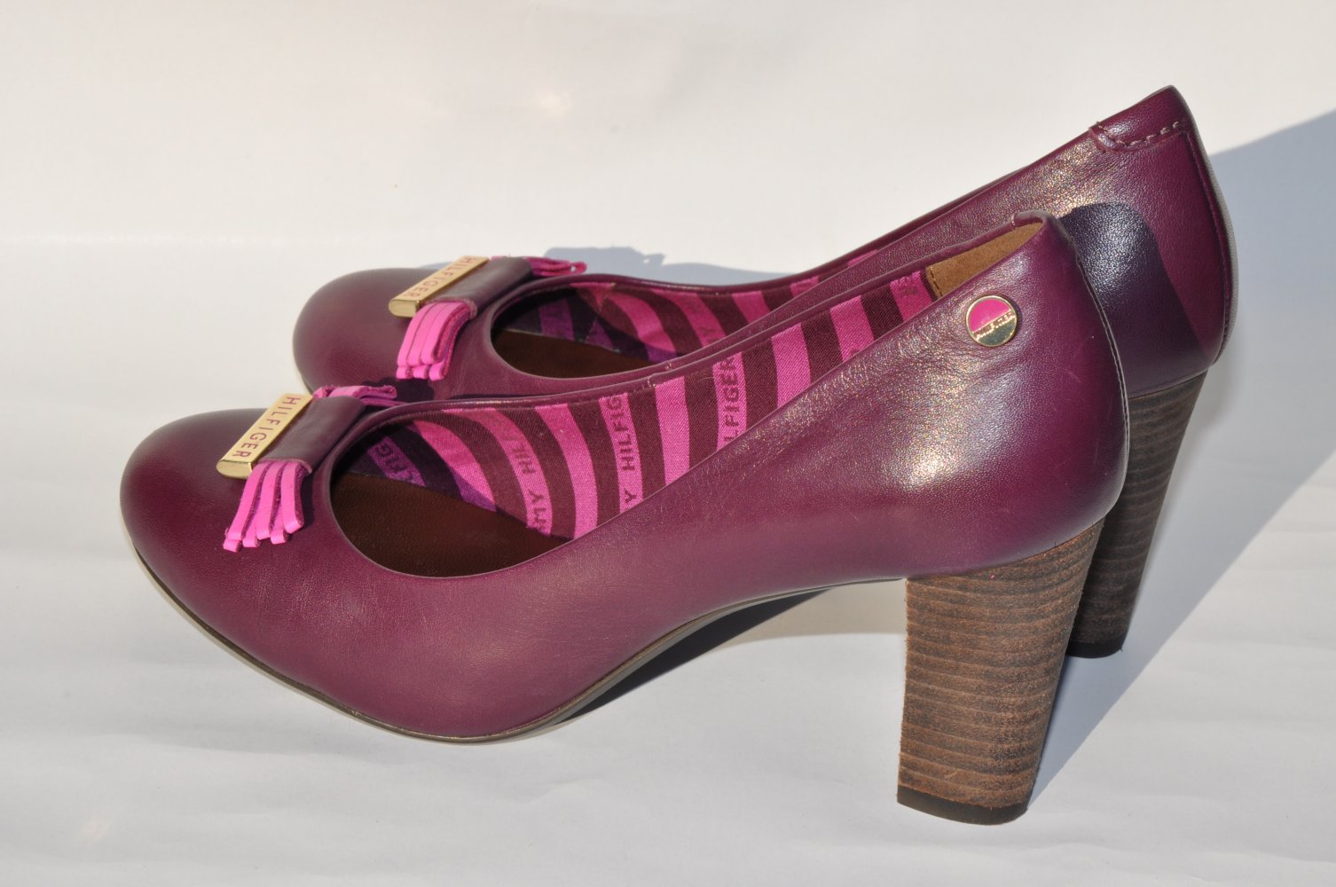 TOMMY HILFIGER PUMPS 37