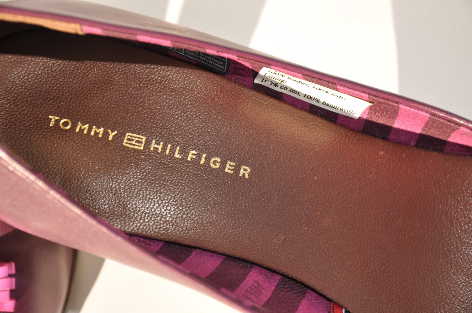 TOMMY HILFIGER PUMPS 37