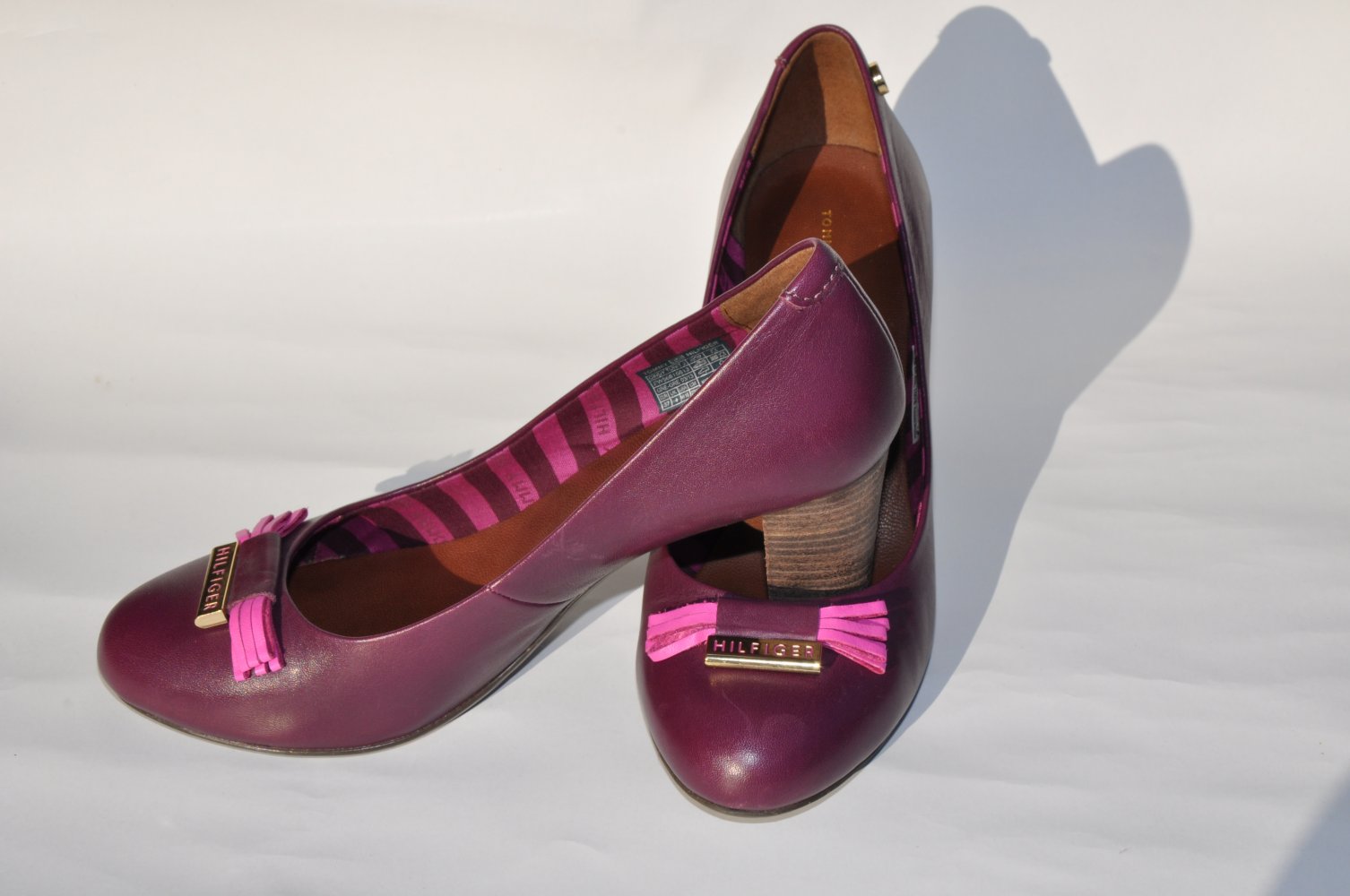 TOMMY HILFIGER PUMPS 37