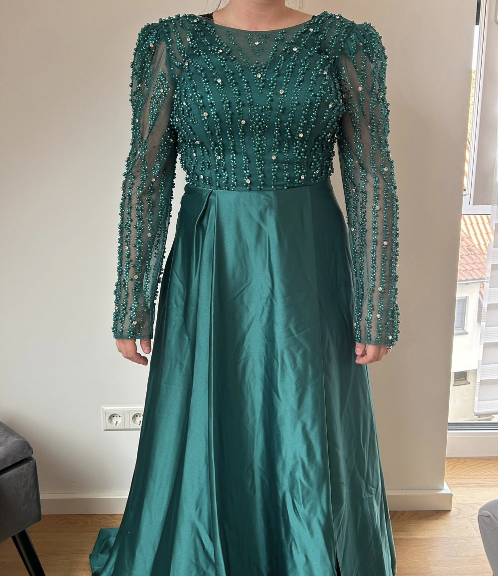 Dunkelgrünes Abendkleid 38