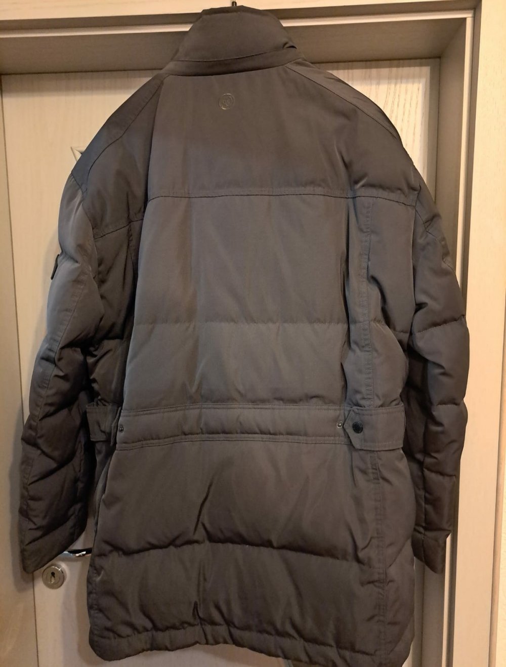 dunkelgraue Winterjacke von s.Oliver