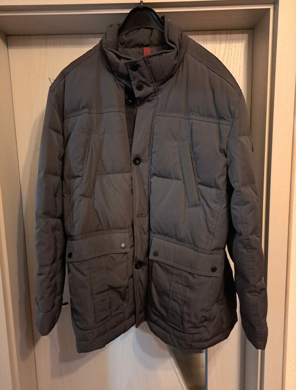 dunkelgraue Winterjacke von s.Oliver
