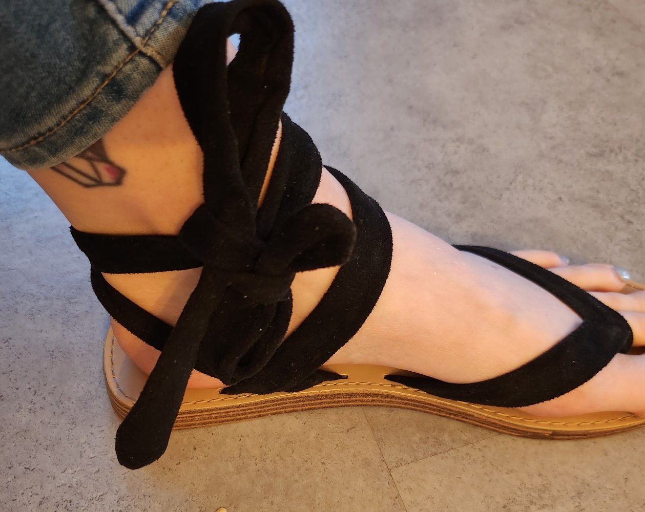 Kelly Roland for JustFab Ankle Zehentrenner