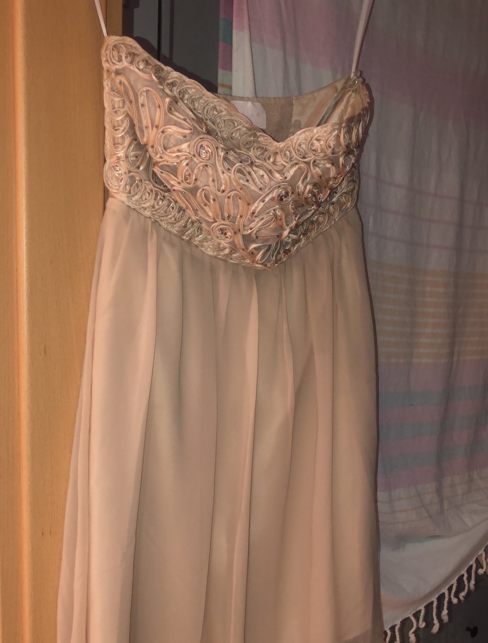 süßes Kleid