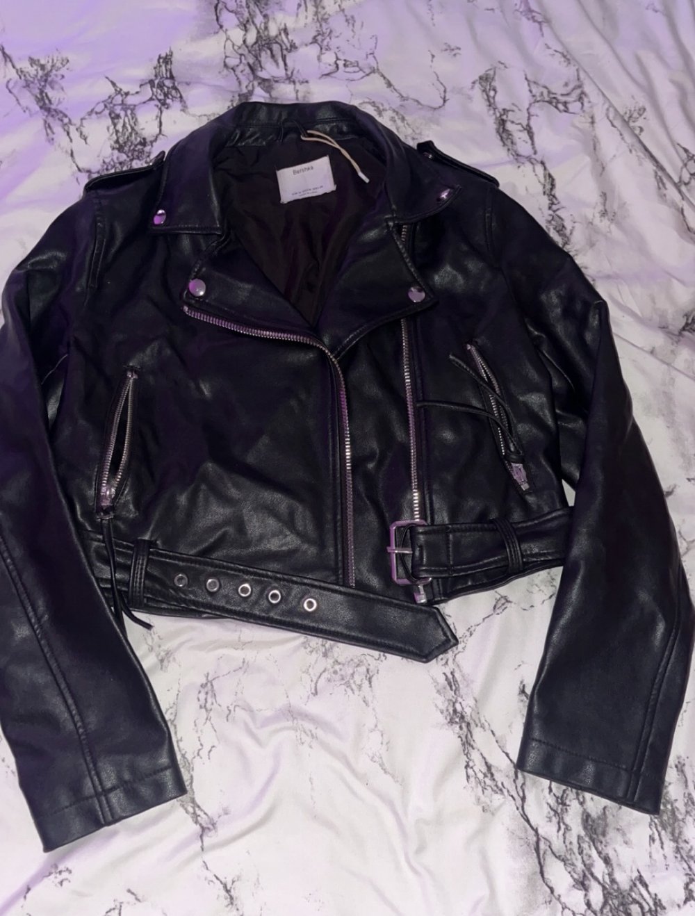 schwarze lederjacke