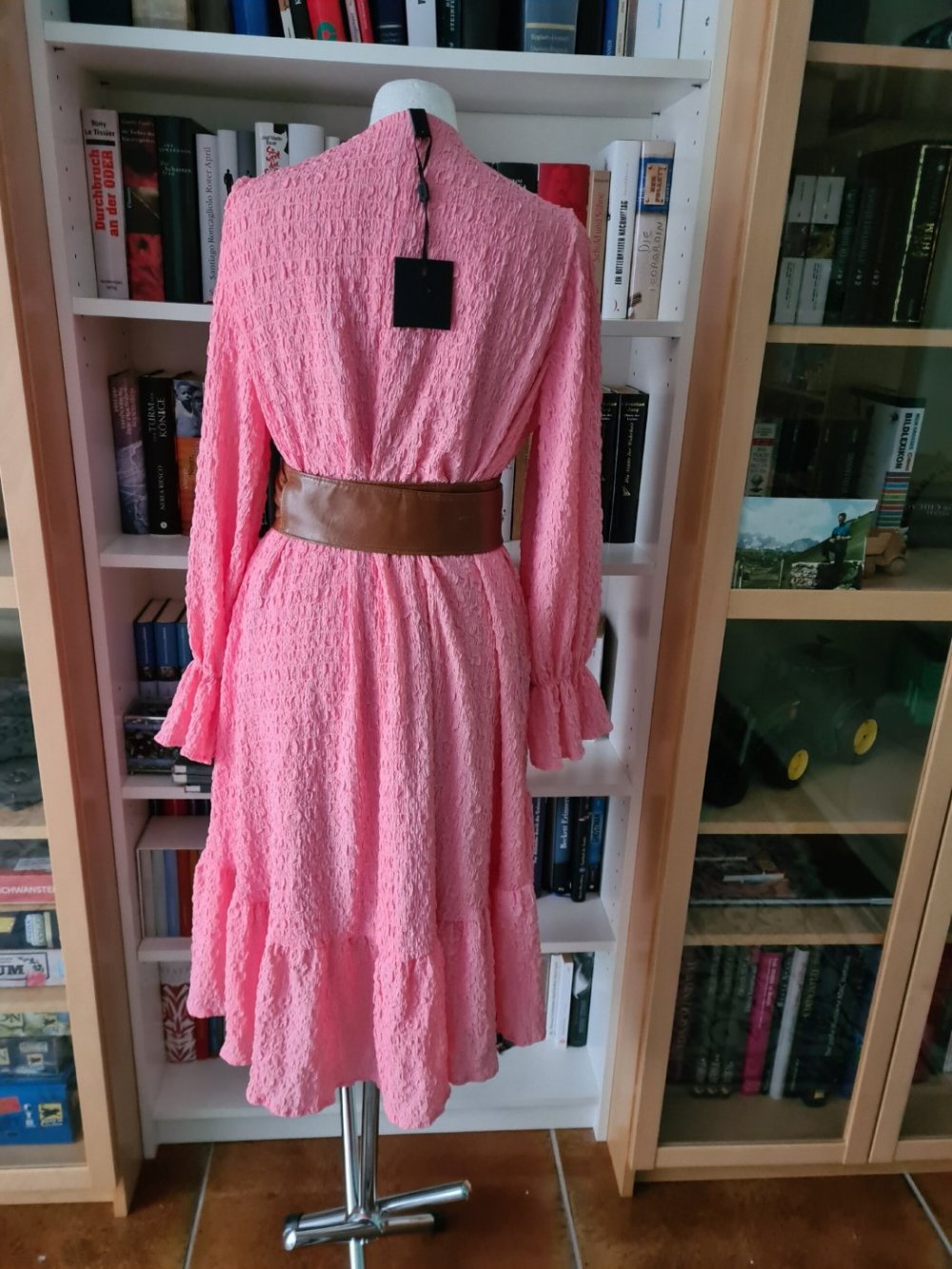 YAS Kleid A-Linie, Locker geschnitten Oversized Gr. 36