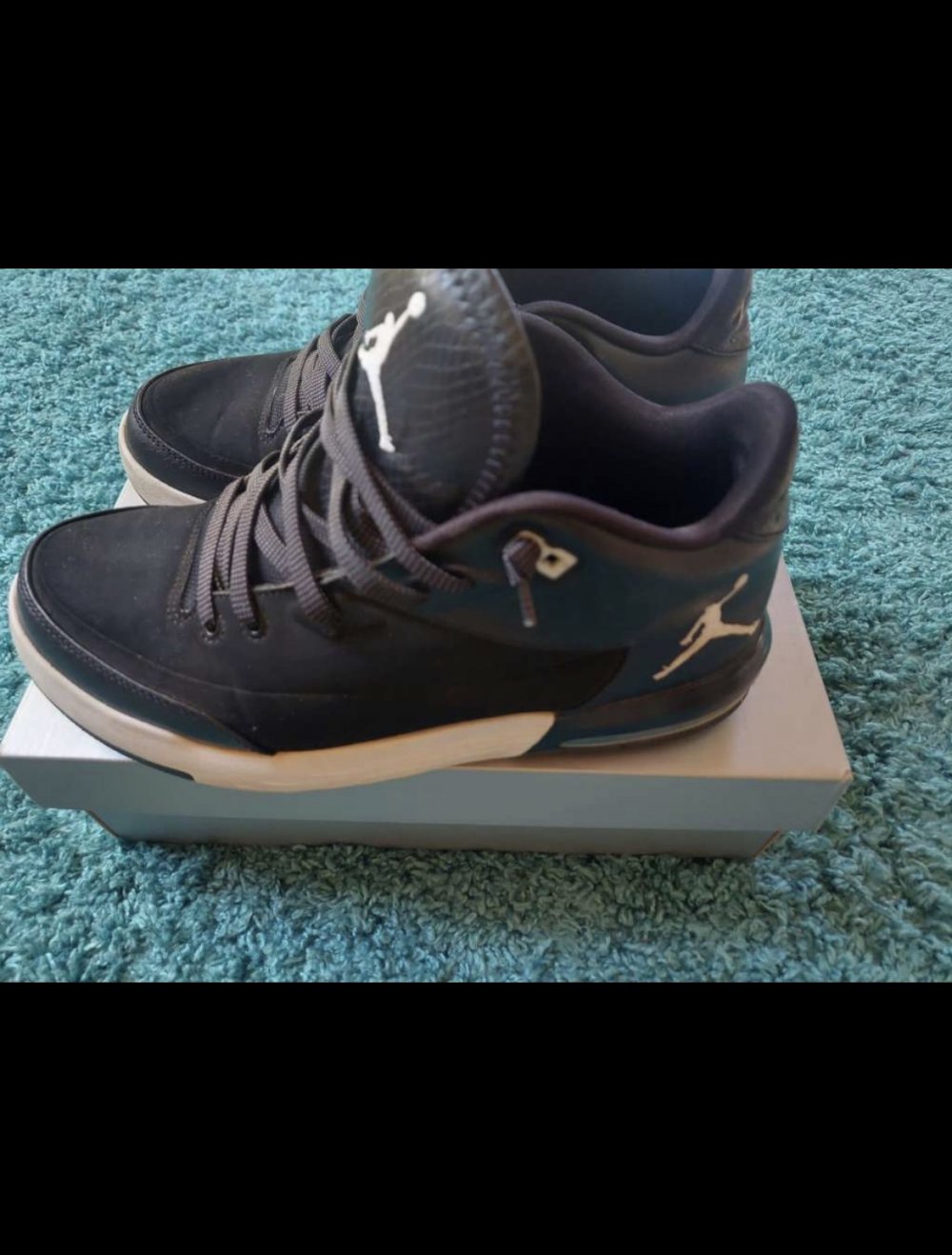 Jordan Sneakers