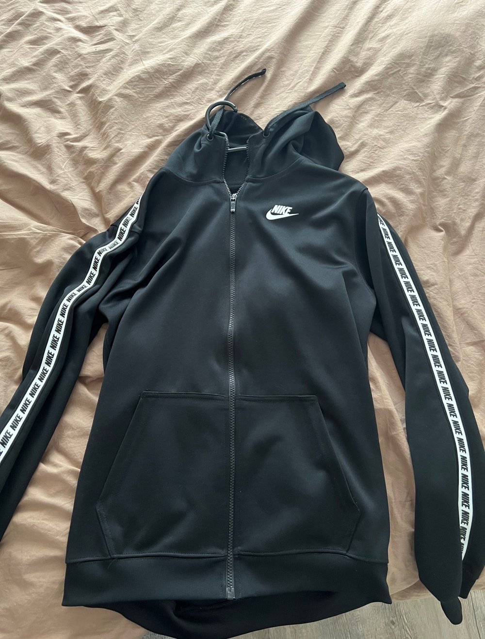 Nike  Jacke