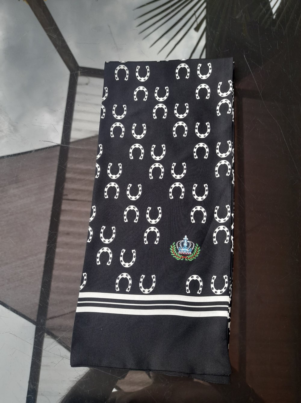 Dolce & Gabbana, Schöner Schal aus 100% Seide