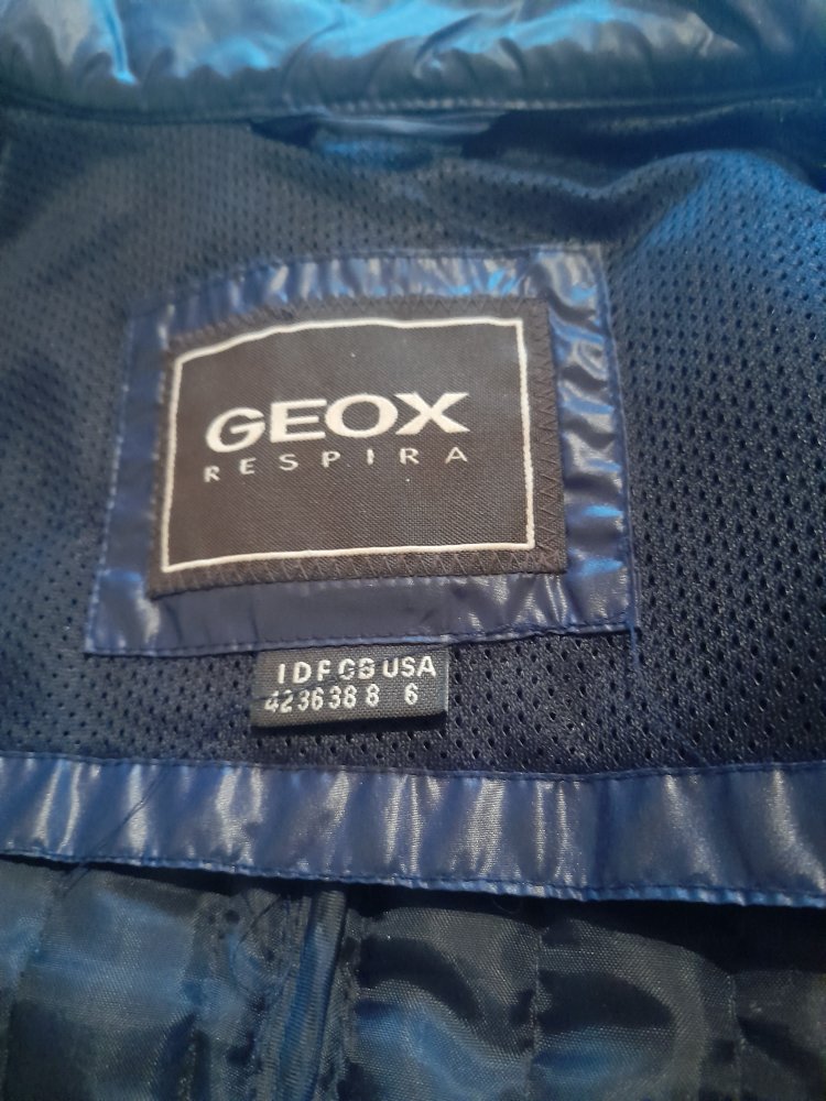 Schöne Damenjacke von Geox