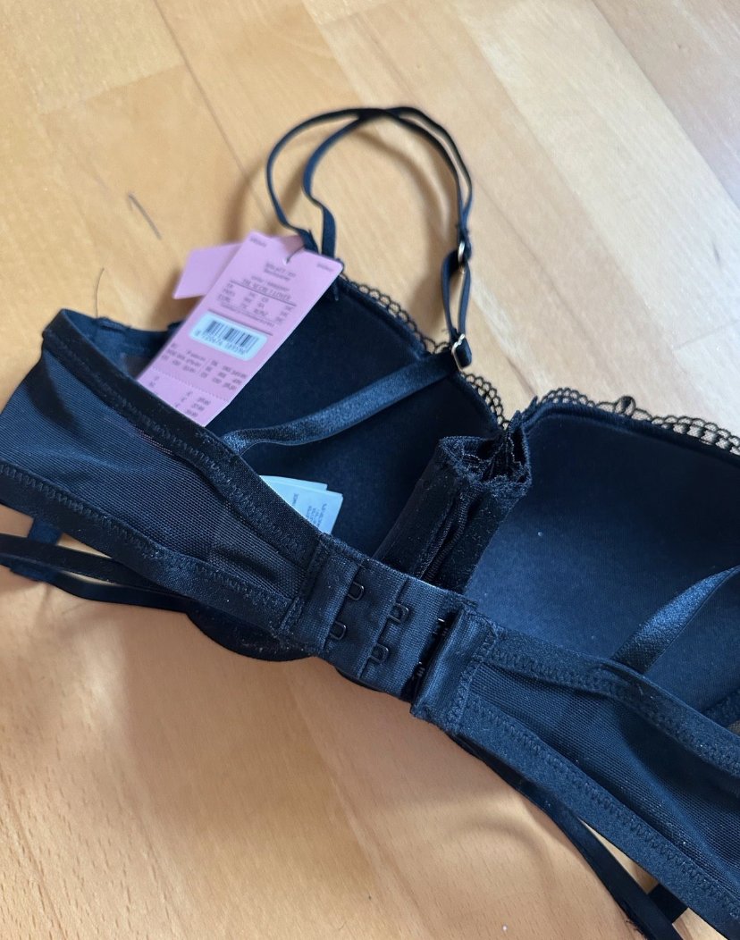 Hunkemöller BH schwarz, Größe 75C, The Secret Lover 