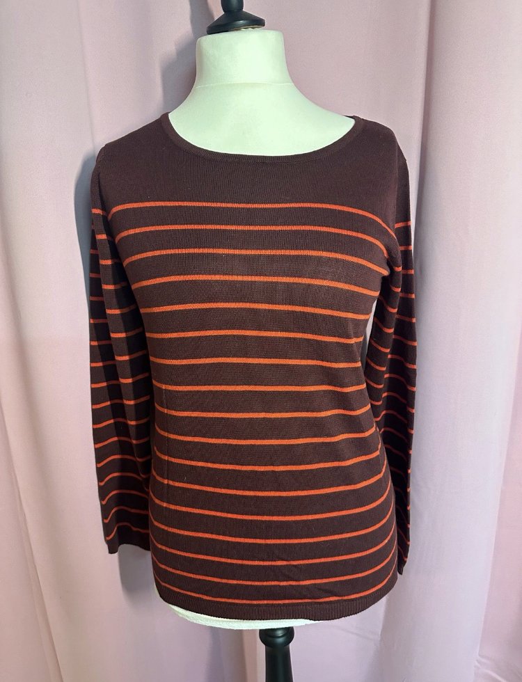 Roter Pullover mit Streifen - Esmara, Größe M 40/42