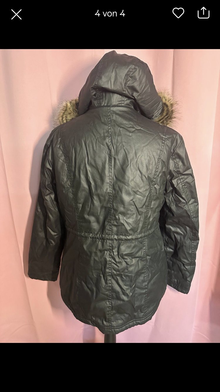 Schwarze Winterjacke Bonprix, Größe 42
