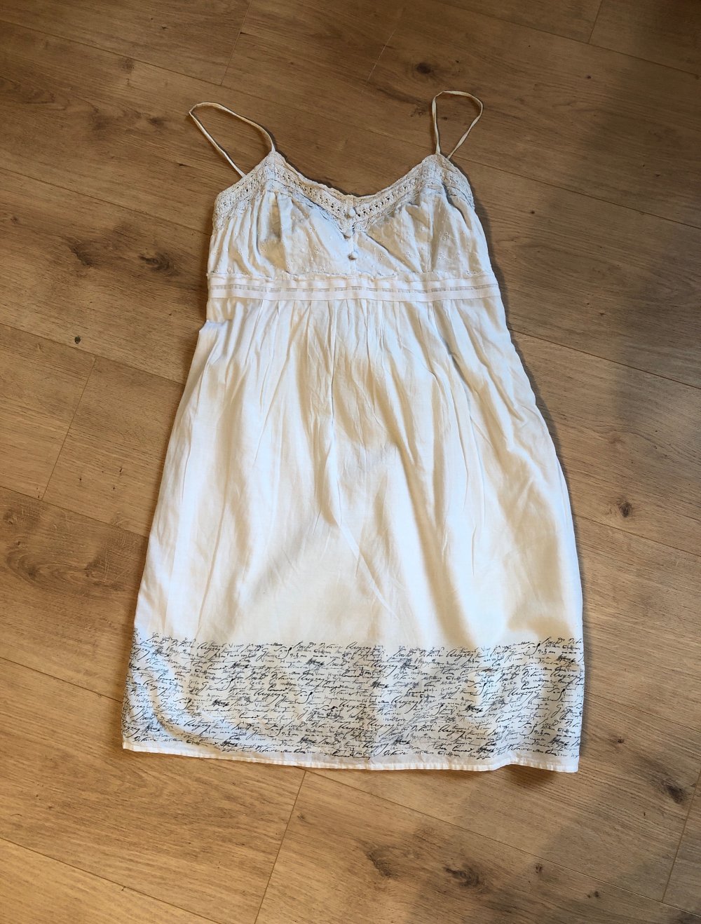 Kleid weiß